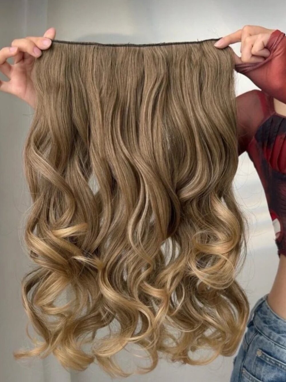20” Human Hair Blend Clip-In Extensions – Wavy Natural Brown with Caramel Ombre - Picture 5 of 7